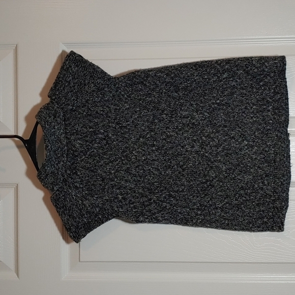 American Rag Cap Sleeve Cardigan Sweater Vest Grey Black White 2 Pockets Size S - Picture 3 of 6